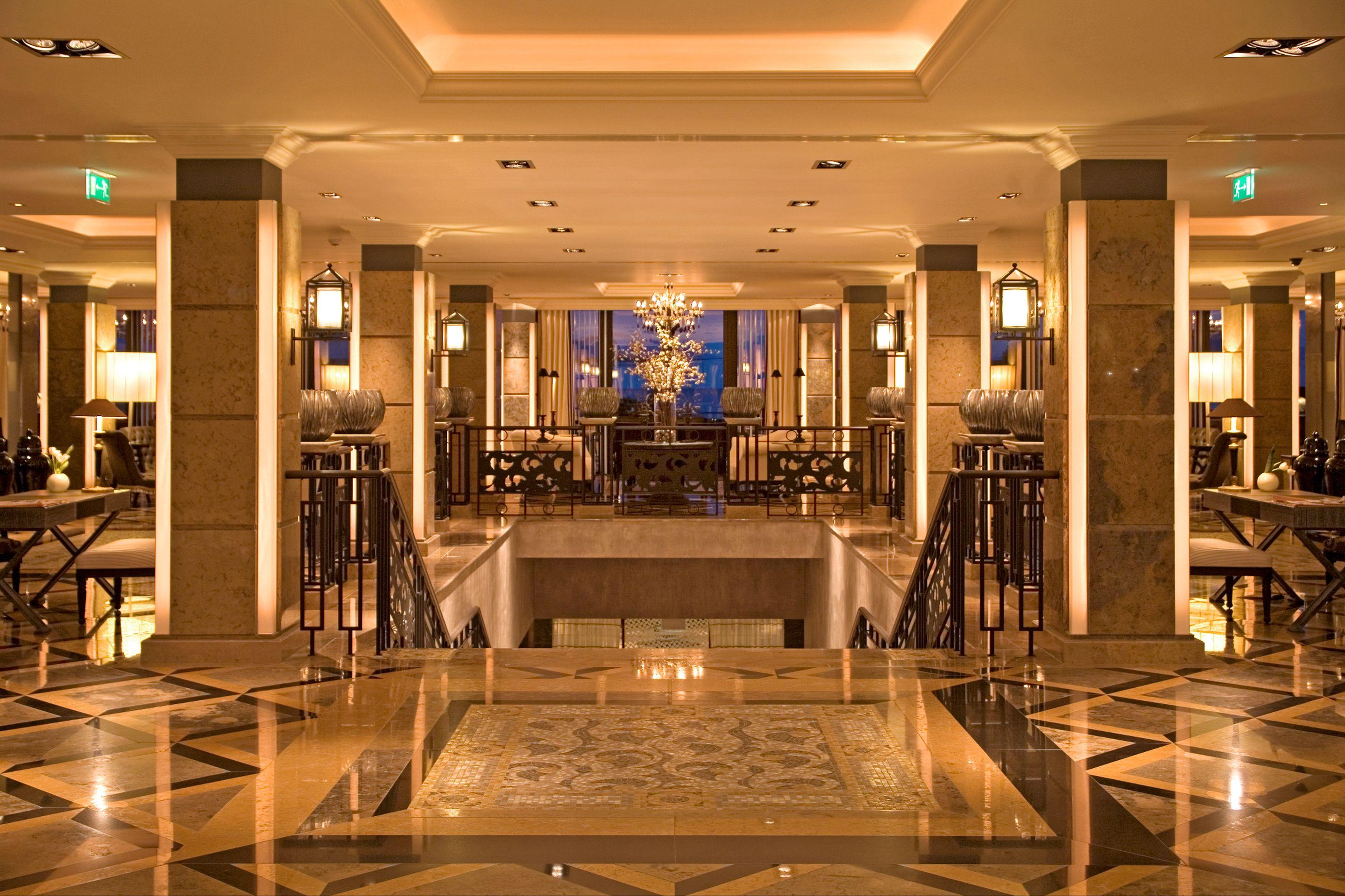 Grande Real Villa Italia Hotel & Spa Віавіа Wnętrze zdjęcie The lobby of the hotel